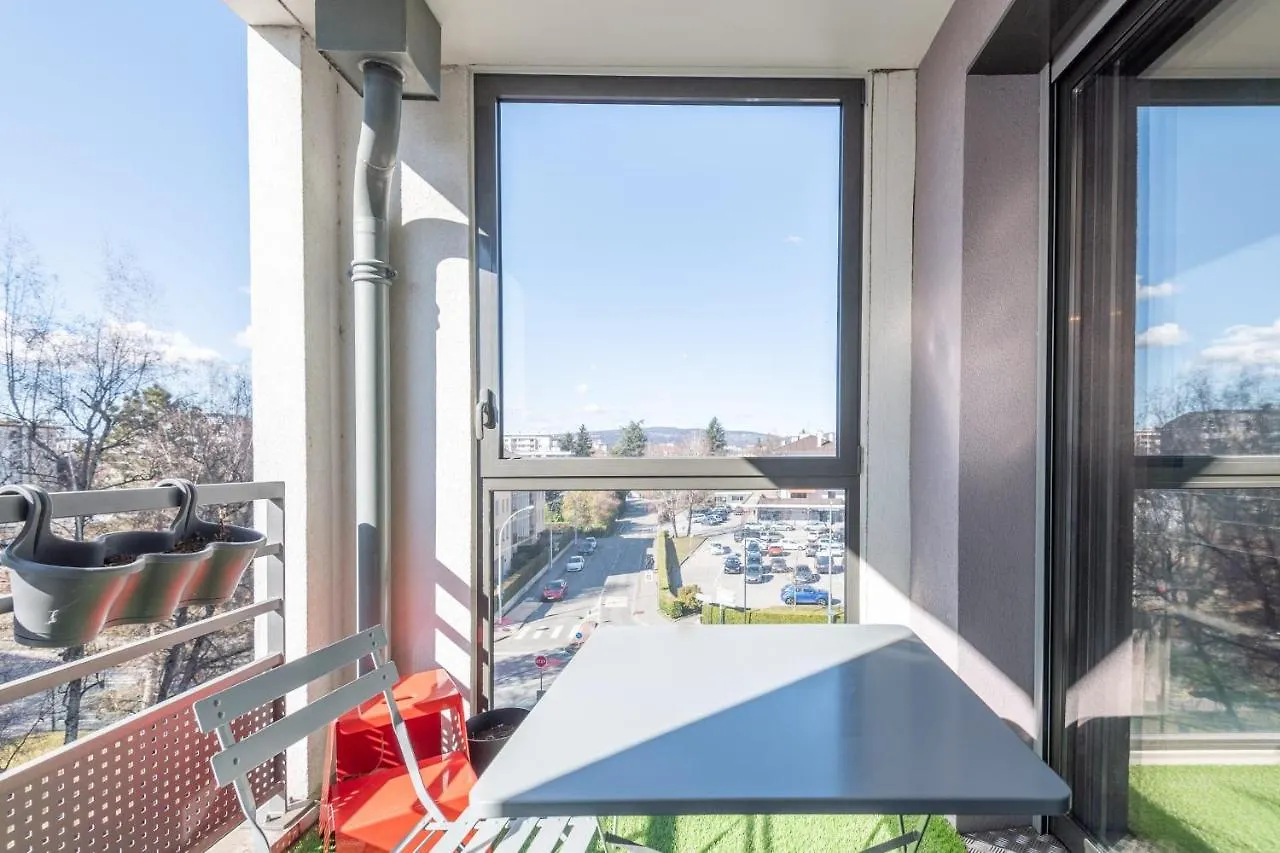 Maveria Furnished Flat Apartment Annecy 0*,  France